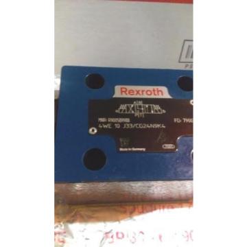 Rexroth R900589988 Hydraulic Control Valve 982115-4WE10J33/CG24N9K4 24VDC VGC