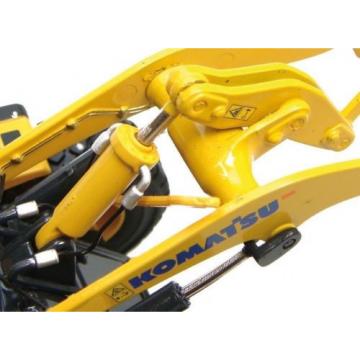 UH8001 Universal Hobbies Komatsu WA 470/7 Construction Machine 1/50 Diecast