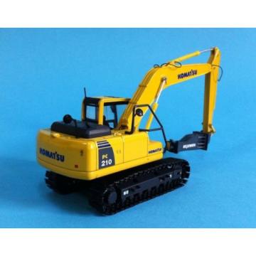 UH Universal Hobbies 1:50 Komatsu PC210 Tractor Hammer Drill