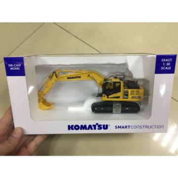 KOMATSU PC200i-10 Japanese Edition INTELLIGENT MACHINE 1/50 By Universal Hobbies