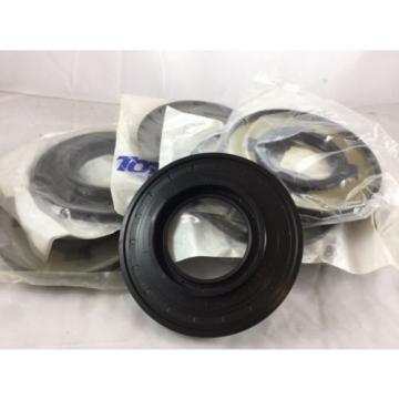 3EB-21-32180 Komatsu Oil Seal Lot of Eight 3EB-21-32180 SK-17171801J