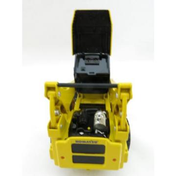 JOAL 40071 Komatsu SK1026 Skid Steer Loader with addtional Forks DIECAST 1:25