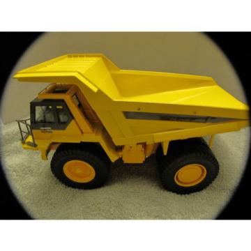 KOMATSU HD785 DUMP TRUCK DIECAST