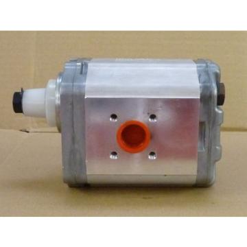 TUROLLA 111.20.105.00 GROUP 2 ALUMINIUM GEAR PUMP SNP2 - SAUER DANFOSS