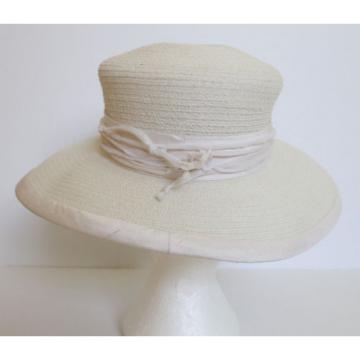 SUSAN VAN DER LINDE NEW YORK IVORY STRAW WITH RAW SILK EDGE OCCASION HAT  (J12)