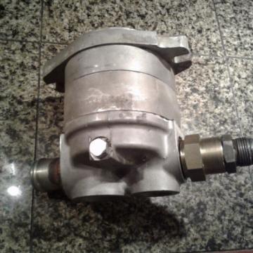 CROSS HYDRAULIC PUMP # 300420 20gpm