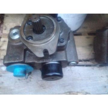 PARKER HYDRAULIC GEAR PUMP 337-8102-005