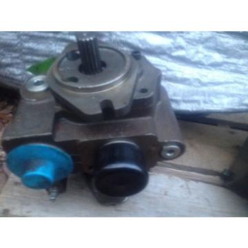 PARKER HYDRAULIC GEAR PUMP 337-8102-005