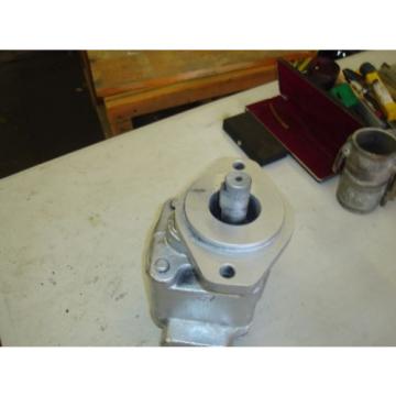 COMMERCIAL INTERTECH HYDRAULIC PUMP 324 9110 268 FREE SHIPPING