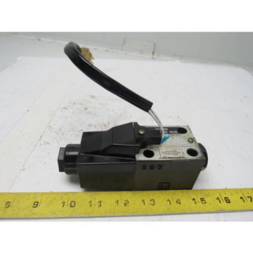 Daikin KSO-G02-2AA-10-L Hydraulic Solenoid Control Valve 100V Coil