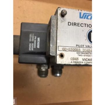 VICKERS DG4S4W-012C-B-60 - 02-120015 Hydraulic Directional Pilot Valve  Loc 92A