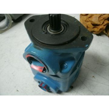 CUMMINS VICKERS HYDRAULIC PUMP MOTOR DIESEL MARINE 708879 MADE IN USA Origin