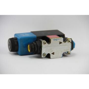 Vickers DG4V-3S-2A-M-FPA3WL-B5-60 Solenoid Directional Valve 100Bar 1/2#034; NPT