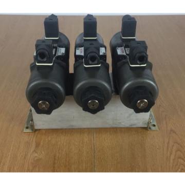 Lot of 3 Nachi SA-G03-C6-D1- E21 Hydraulic Valve with Double Solenoid