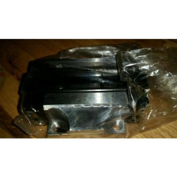 REXROTH BALL RAIL RUNNER BLOCK R165121420