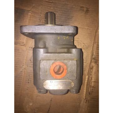 Commercial Intertech 303 Hydraulic Pump P/N 303 921 9461 077-4843 Y012-5936