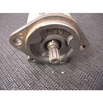 NEW DYNAMATIC LIMITED HYDRAULIC PUMP # A17L34011  #551