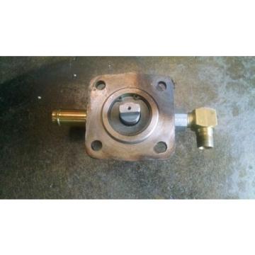 Big Joe JS J.S. Barnes Tang Drive Hydraulic Gear Pump 016929 100106 Large Tang