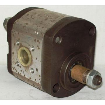 Bosch France Dutch Rexroth Type F Hydraulic Gear Pump 0 510 515 310 / HY/ZFS 11 / 11 L 204