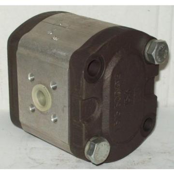 Bosch France Dutch Rexroth Type F Hydraulic Gear Pump 0 510 515 310 / HY/ZFS 11 / 11 L 204