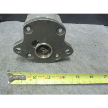 NEW BOSCH GEAR PUMP 1517222834 # 1 517 222 834