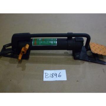 Burndy Y8FP Foot Pump