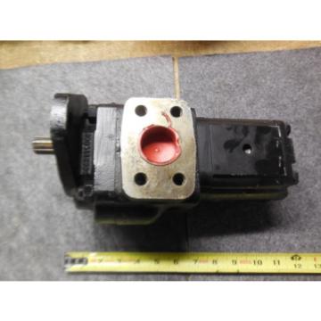 NEW PARKER COMMERCIAL HYDRAULIC PUMP # 3359400035 # 6400C