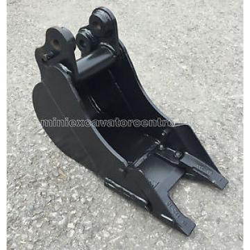 9&#034; MINI DIGGER / EXCAVATOR BUCKET FOR KOMATSU PC15R-8