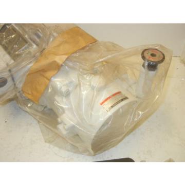 NACHI TOHOKU SEIKI PVC1-1AS-15-4-TA-4029A Origin PUMP W/ MOTOR PVC11AS154TA4029A