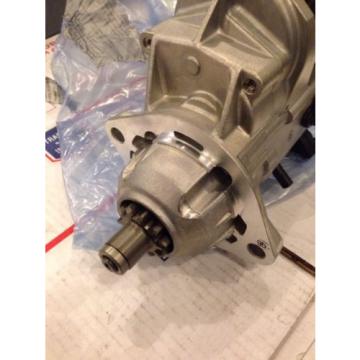 New Komatsu Genuine Starter 6733-82-6510 Cummins 3957592 24V Heavy Equipment