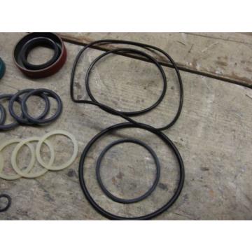 KOMATSU DRESSER 939715C1 SEAL KIT! NAT: 470163, CR 14413  NEW SURPLUS!!