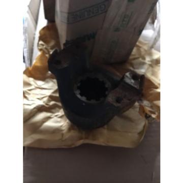 1104272c1 OEM Komatsu Yoke