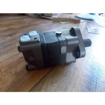 Sauer Danfoss Hydraulic Motor OMS 200 151F2211  NEW