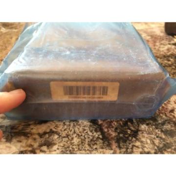 Sauer-Danfoss 157B5911 Type PVP 32 Closed Center Valve New Sealed In Bag ;