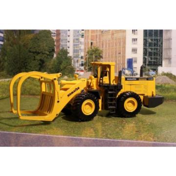 Joal 204 - Komatsu WA600-3 Four Wheel Log Loader Diecast New - Scale 1:50