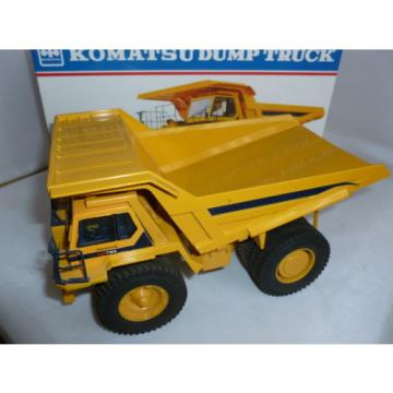 KOMATSU DUMP TRUCK HD785 DIECAST