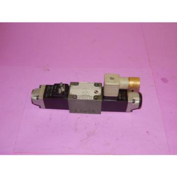 Rexroth 4WE6E52/NZ4 Control Valve 120Volt 60Hz 46VA 4WE6E52NZ4