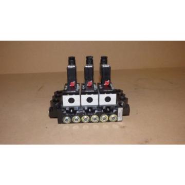 origin Rexroth Pneumatic Directional Control Solenoid Valves, Bank Of 3